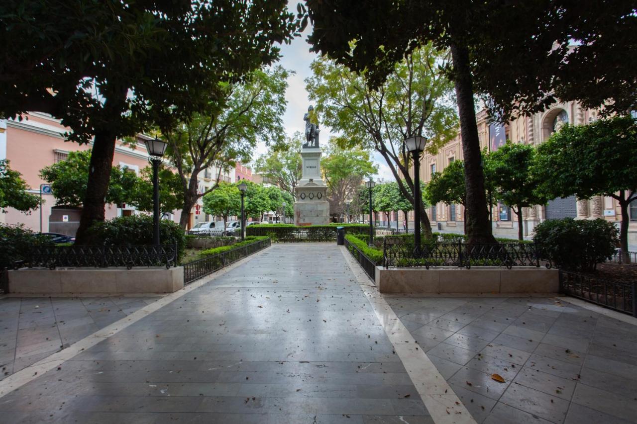 Pikis Apartment Center 1 Sevilla Dış mekan fotoğraf